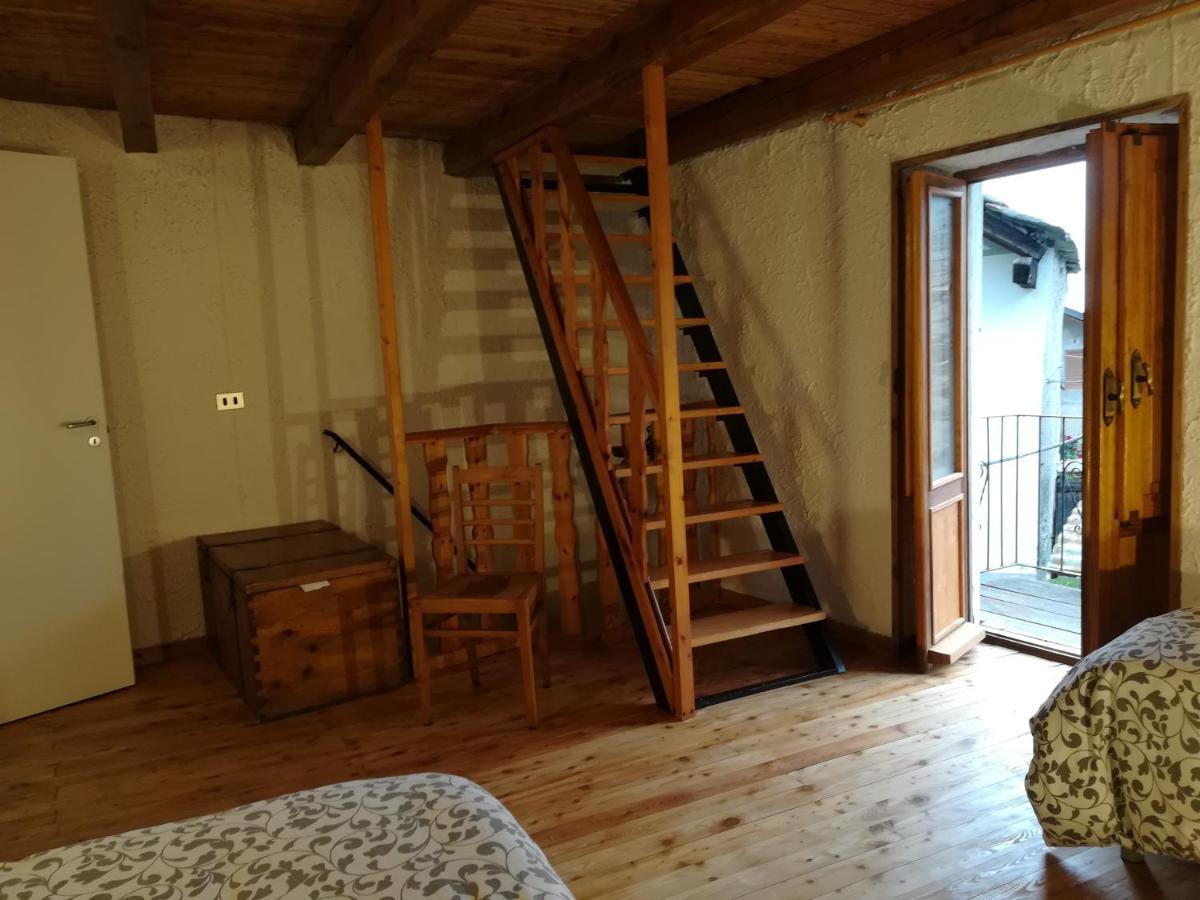 Cantina Alpina Salbertrand Bagian luar foto