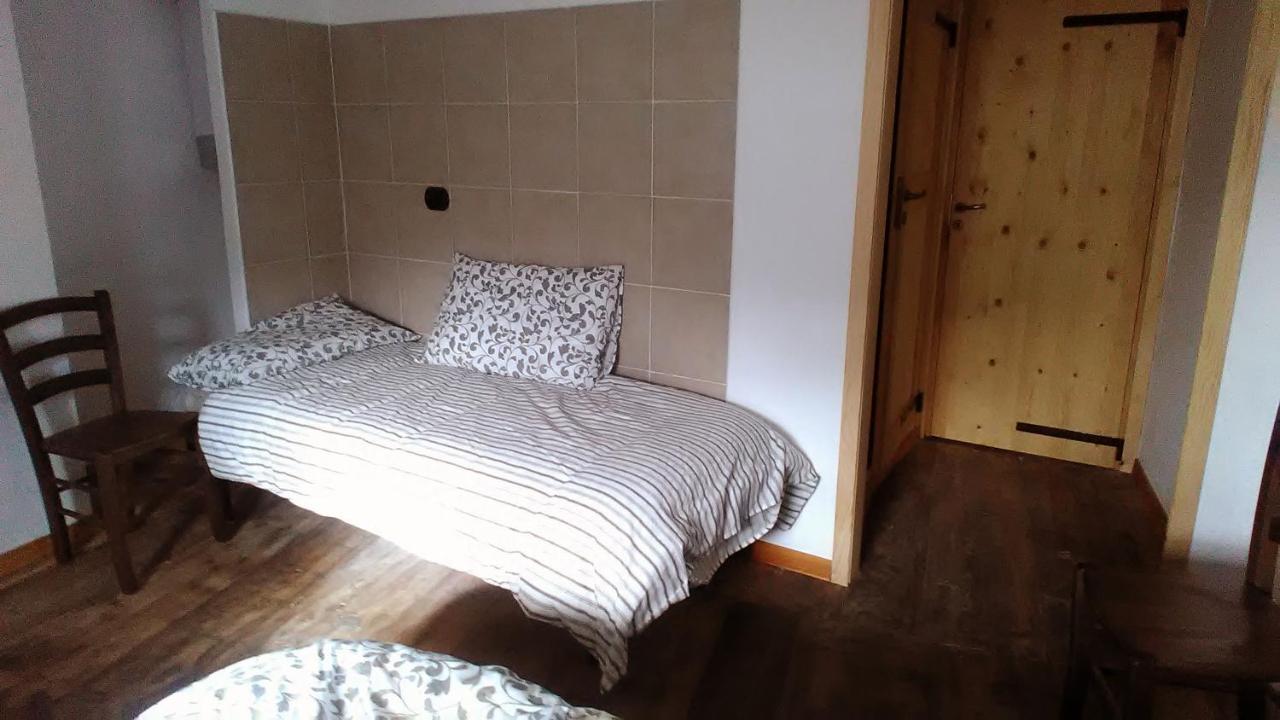 Cantina Alpina Salbertrand Bagian luar foto